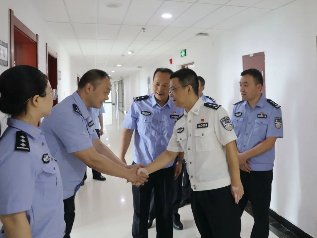 安福縣公安局最新領(lǐng)導(dǎo)團(tuán)隊(duì)，引領(lǐng)公安事業(yè)邁向新高度
